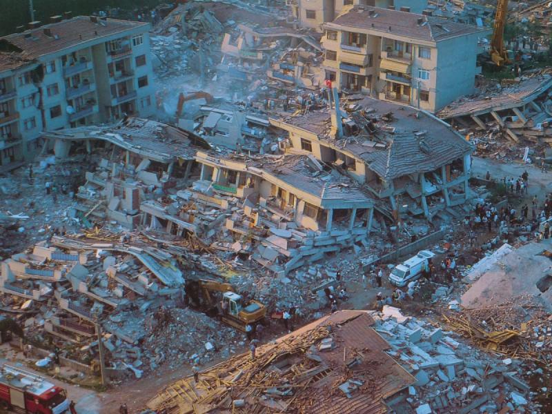 Deprem Öncesi, Anı Ve Sonrası Alabileceğiniz Önlemleri Biliyor Musunuz?